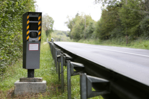 Auf der A1 sind Blitzer verschiedenster Bauart im Einsatz.