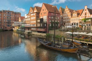 Hier finden Sie einen Anwalt für Verkehrsrecht in Lüneburg.