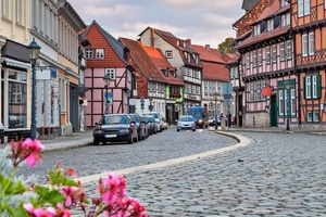 Hier finden Sie einen passenden Anwalt für Verkehrsrecht in Quedlinburg!