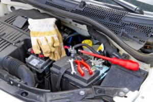 Die Autoreparatur-Versicherung dient zur Abwendung immens hoher Kosten.