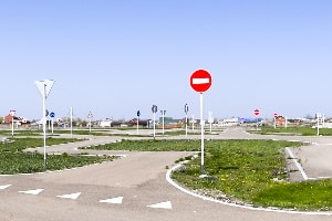 Mit dem Auto das Fahren üben: Wo ist das erlaubt?