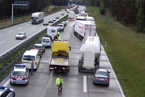 Wurden Sie in Berlin auf der Autobahn in einen Unfall verwickelt, sollten Sie besondere Vorsicht walten lassen.