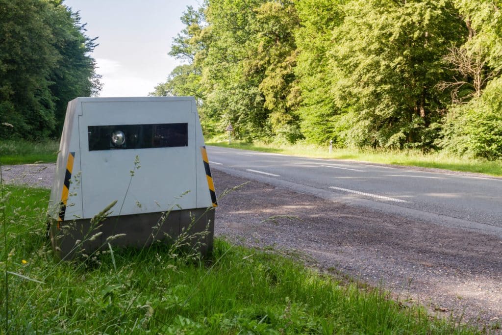 Derzeit werden wenige teilstationäre Blitzer auf der B10 eingesetzt.