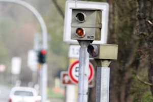 Blitzer auf der B45 in Hanau? Nicht alle Radarfallen sind möglicherweise noch aktiv.