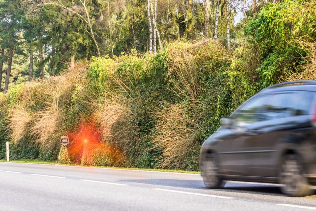 Es werden wiederholt mobile Blitzer auf der B96 in Stralsund aufgestellt.