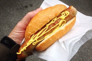 Der Bratwurststreit geht in eine neue Runde.