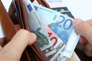 Das Bußgeld bei einer Ordnungswidrigkeit kann bis zu 10 Millionen Euro hoch sein