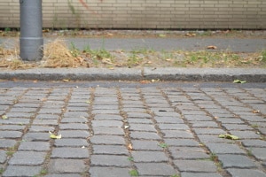 Darf man mit einem Hoverboard auf der Straße/dem Bürgersteig fahren?