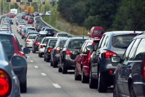 Dashcams gegen Rettungsgassen-Verweigerer: In NRW werden die Polizeifahrzeuge mit Kameras ausgestattet.