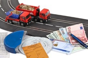 Digitaler Tachograph: Ab wann ist er Pflicht? Seit 2006 besitzen alle neu zugelassenen LKW digitale Fahrtenschreiber.