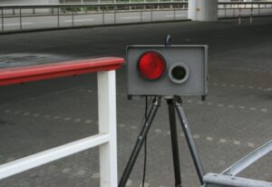 Geblitzt? Ein Fachanwalt für Verkehrsrecht in Bonn kann Sie in einem solchen Fall unterstützen.