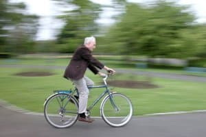 Auf dem Fahrrad mit Alkohol unterwegs: Ein Fahrverbot droht.