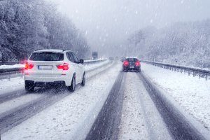 Fahrradreifen müssen im Winter im Gegensatz zu Autoreifen nicht gewechselt werden.