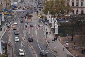 Weil in vielen Großstädten die Grenzwerte zur Luftreinhaltung nicht eingehalten wurden, ist auch ein Fahrverbot für Benziner möglich.