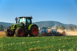 Es lässt sich jedes Fahrzeug in entsprechende Klassen einordnen, beispielsweise Arbeitsmaschinen der Landwirtschaft.