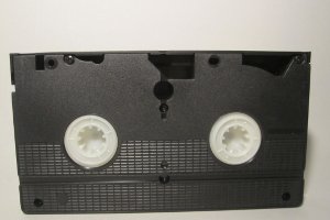 Wie können Sie alte Filmbänder und Videokassetten entsorgen?