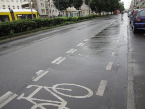 Halten auf Radweg: Bußgeldkatalog & Bußgeldrechner 2024