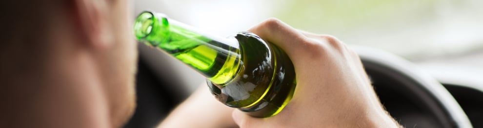 Alkohol in der Probezeit: Welche Strafen drohen?