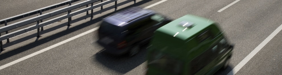 An einem Bussonderfahrstreifen überholen – Ist das erlaubt?