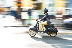 Es fällt keine Kfz-Steuer für einen Motorroller mit 125 ccm und höchstens 11 kW an.