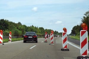 Künstliche Baustellen sollen paradoxerweise Unfälle verhindern.