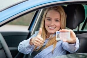 Mietwagen in Norwegen: Ein minimales Alter für den Verleih schreiben die Gesetze vor.