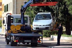 Behindern Sie beim Parken auf dem Bürgersteig andere Verkehrsteilnehmer, können Sie abgeschleppt werden.