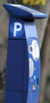 Blauer Parkscheinautomat