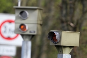 Wie können Sie eine private Geschwindigkeitsmessung in Ihrer Straße durchführen oder veranlassen?