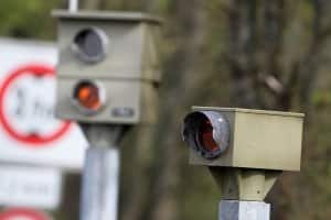 Wer in der Probezeit geblitzt wurde und nicht schneller als 20 km/h zu viel hatte, wird nur verwarnt.