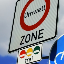 Hannoverische Umweltzone missachtet? Suchen Sie einen Rechtsanwalt in Hannover, der im Verkehrsrecht bewandert ist.