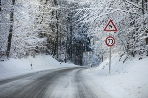 Der Rollwiderstand sollte bei Winterreifen nicht so wichtig sein wie deren Bremseigenschaften.