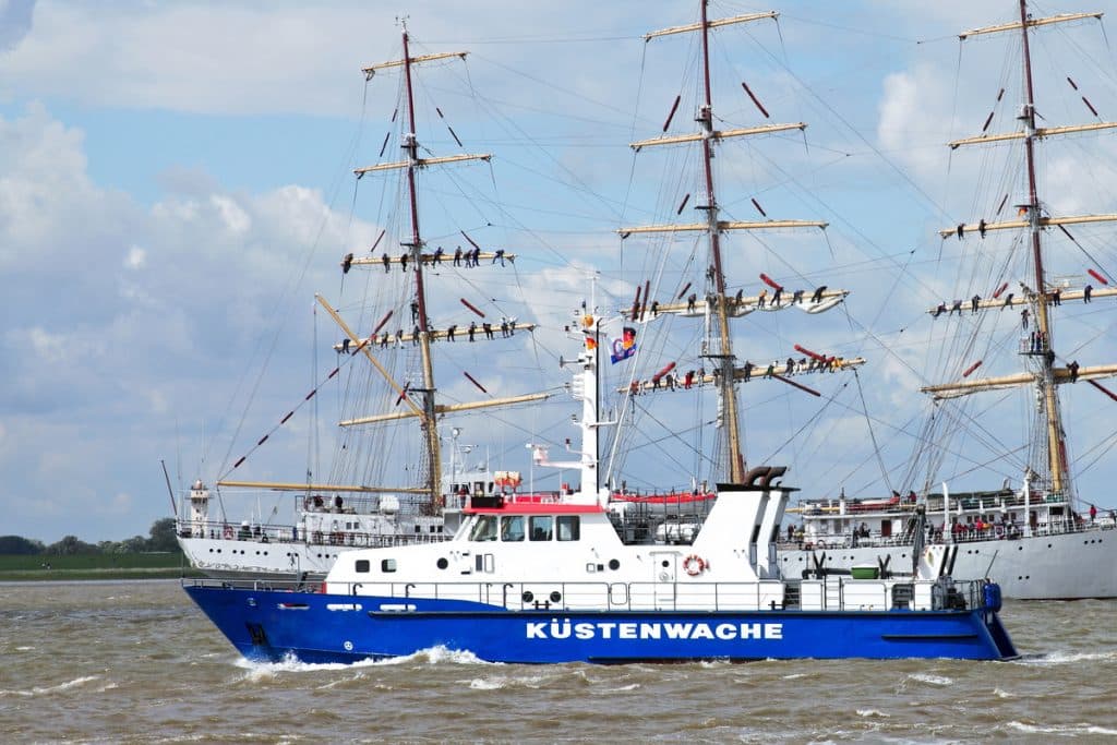 Was Ist Eine Quatemberwoche Schallsignale in der Schifffahrt: Definition & Anwendung