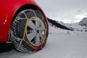 Im Winter sollen Schneeketten für einen besseren Grip sorgen.