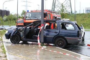 Meist führt ein schwerer Verkehrsunfall zu einem Totalschaden.