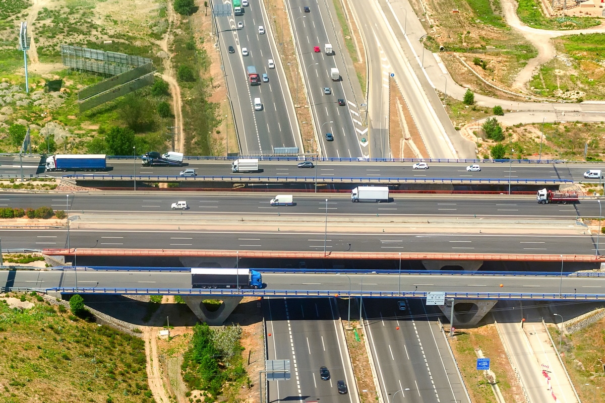 Serbien: Auf der Autobahn wird eine Maut fällig.