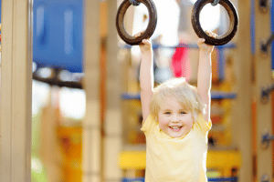 Nach und nach wird in Deutschland jeder Spielplatz wegen Corona gesperrt.