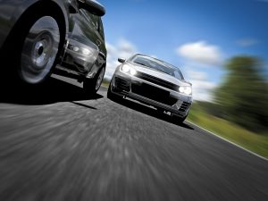 Einen Sportwagen selber fahren: Dieses Geschenk wird die Sportwagen-Fans erfreuen.