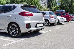 Die „Strafe“ für Parken ohne Parkschein sind Kosten in Form eines Verwarnungsgeldes.