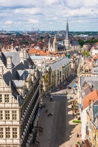 Ein Strafzettel fürs Falschparken aus Belgien ist in Deutschland vollstreckbar.