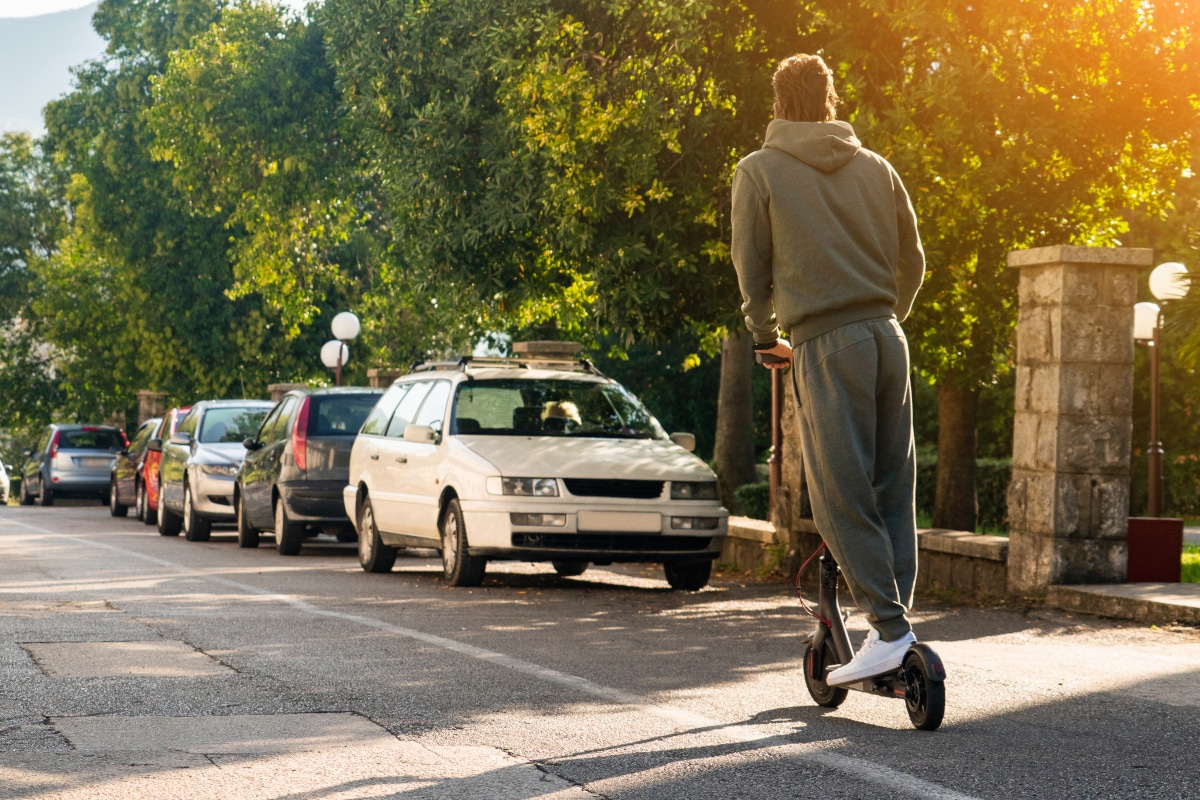 Gerichte sehen in einer Trunkenheitsfahrt mit dem E-Scooter einen schweren Verstoß.