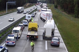 Ein Unfall auf der A52 bei Düsseldorf kann für lange Staus sorgen.
