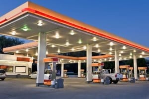 Verkehrschaos durch Billigsprit: Wie kamen die günstigen Preise zustande?