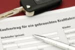 Das Verkehrsvertragsrecht regelt den Verkauf von Fahrzeugen.