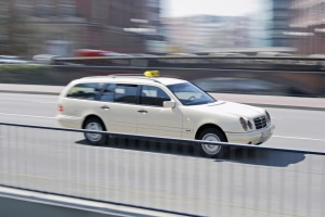 Taxi-Schild: Was besagt das Verkehrszeichen zum Taxistand?