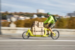 Mit einem Vorderlader-Lastenfahrrad lässt sich sehr viel transportieren.