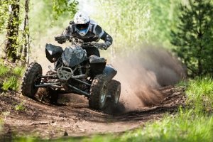 Ein Wechselkennzeichen fürs Motorrad kann auch beim Quad verwendet werden.