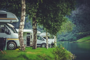 Auf Online-Plattformen haben Sie die Chance, ein Wohnmobil günstig zu mieten.